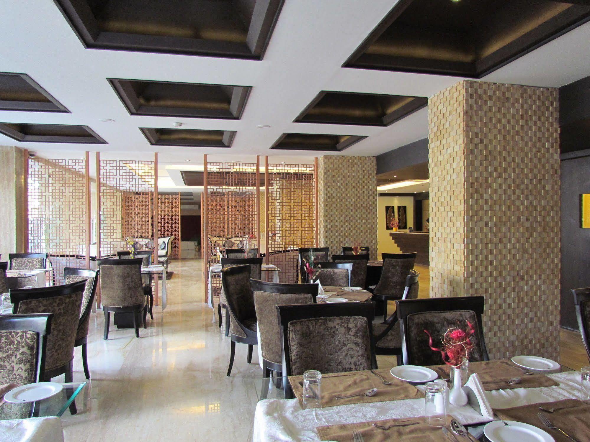 Hotel Pine Spring Wazir Bagh Srinagar  Exterior photo